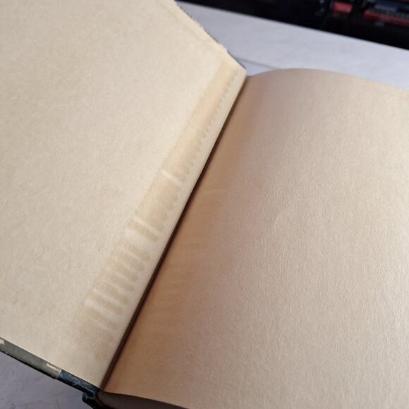 Jane Eyre by Charlotte Bronte+ Wuthering Heights.. Illustrator Fritz Eichenberg - Picture 9 of 16